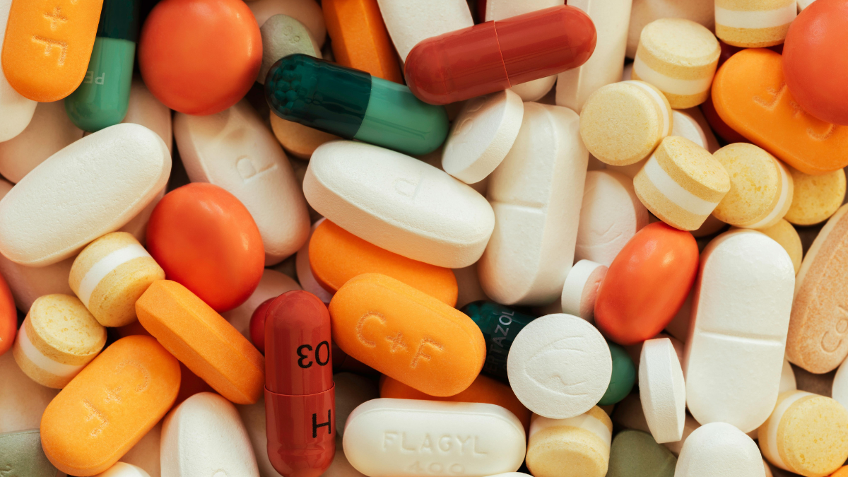 JAMA study on prenatal heartburn medication and neuropsychiatric risk research